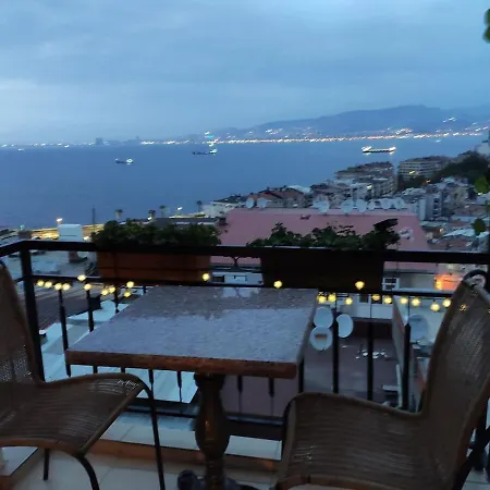 Pleasant With Amazing Sea View Apartament Izmir