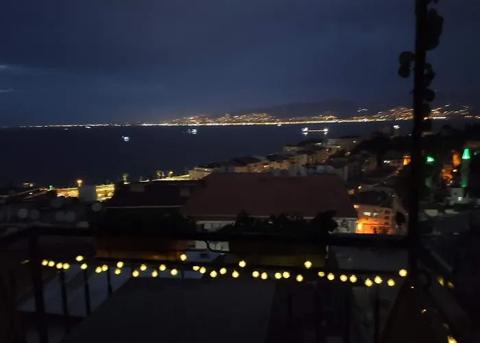 Pleasant With Amazing Sea View İzmir