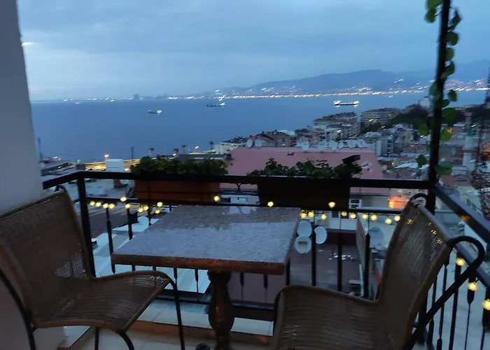 Pleasant With Amazing Sea View Apartmán İzmir