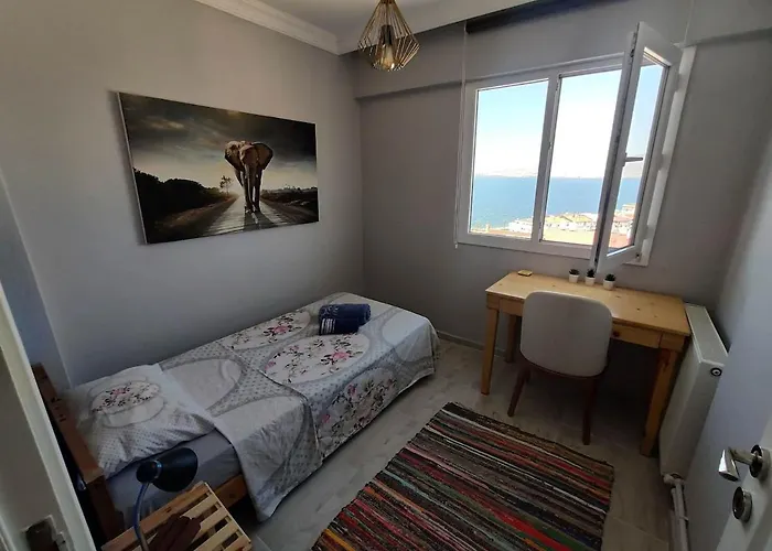 Pleasant With Amazing Sea View * イズミル